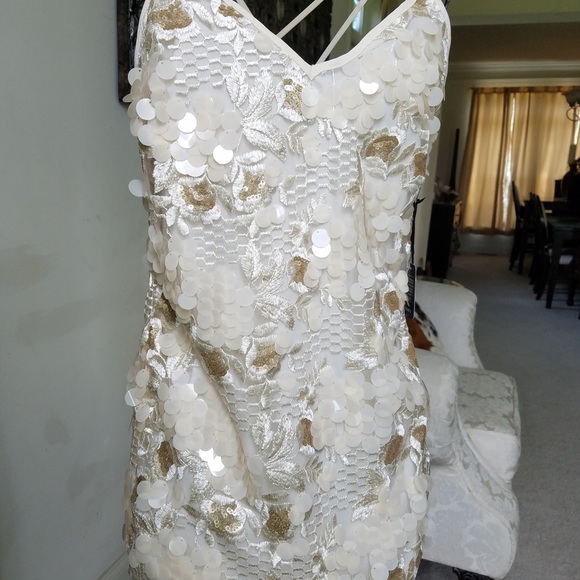 Forever 21 Gold Sequins Dress size Small - Picture 3 of 8